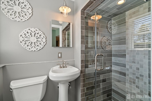 46 Hosford Ave, Leonardo, NJ 07737 - bathroom featuring toilet and a stall shower