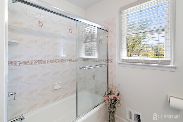46 Hosford Ave, Leonardo, NJ 07737 - full bath featuring bath / shower combo with glass door