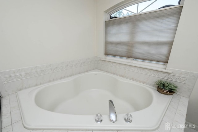 31 Capica Ct Unit 79, Old Bridge, NJ 08879 - full bath featuring a bath