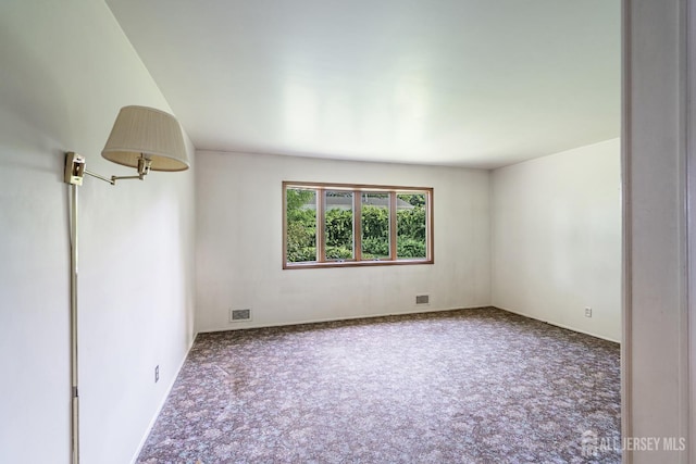 6 Bates Ct, Old Bridge, NJ 08859 - photo 8