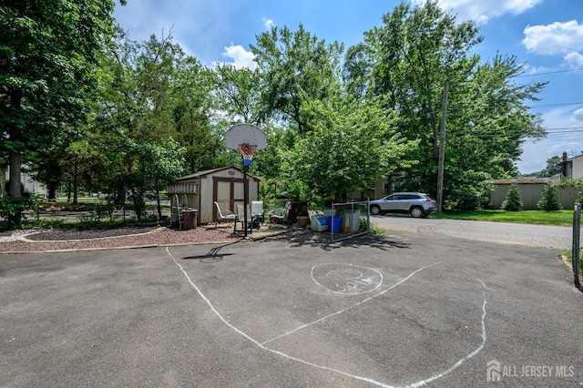 1650 Holly Rd, North Brunswick, NJ 08902 - photo 34
