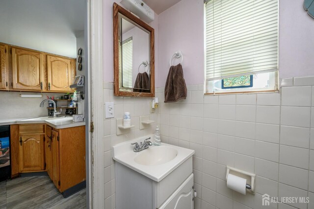 1650 Holly Rd, North Brunswick, NJ 08902 - photo 16