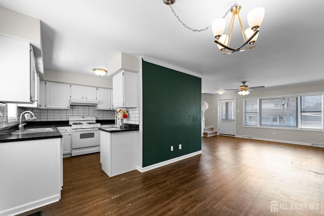 284 Silzer St, Perth Amboy, NJ 08861 - photo 8
