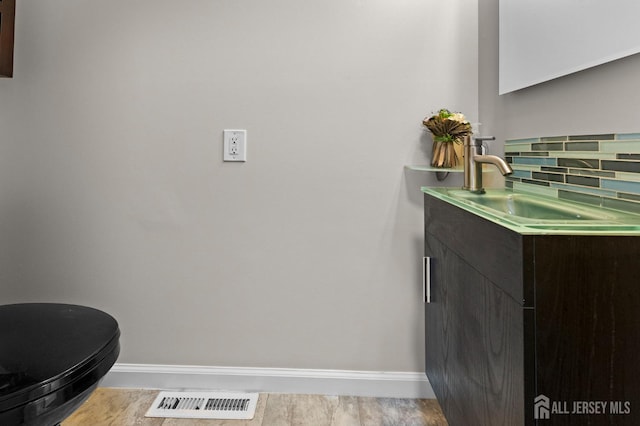 284 Silzer St, Perth Amboy, NJ 08861 - photo 32