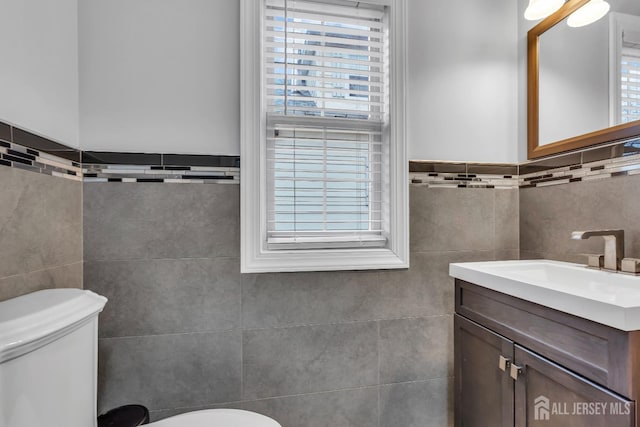 32 Matawan Rd, Old Bridge, NJ 08879 - photo 28