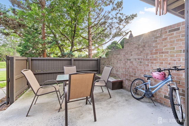 438 Westgate Dr, Edison, NJ 08820 - photo 4