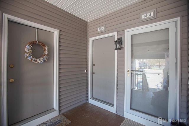 view of doorway to property