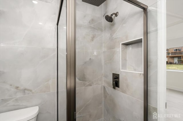 511 Bradley Ct, South Brunswick, NJ 08540 - bathroom with a shower stall and toilet