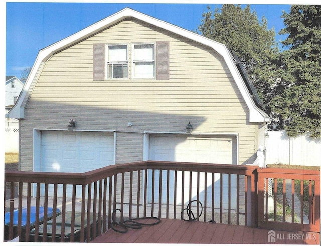 307 Poll Pl, Edison, NJ 08817 - view of deck