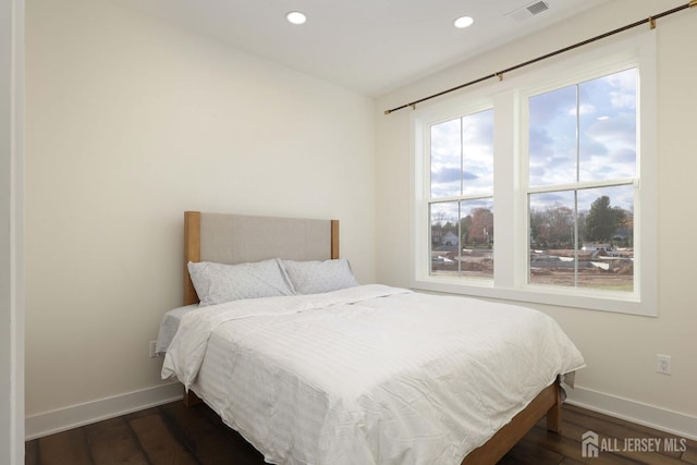 21 Cole Pl, Cranbury, NJ 08512 - bedroom featuring baseboards, recessed lighting, and dark wood-type flooring