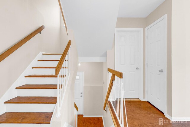 1606 Madaline Dr, Avenel, NJ 07001 - photo 4