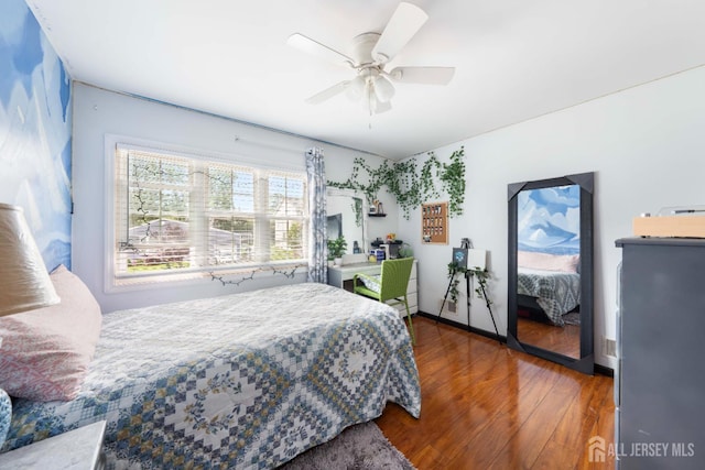 201 Summit Ave, Fords, NJ 08863 - bedroom featuring hardwood / wood-style flooring and a ceiling fan