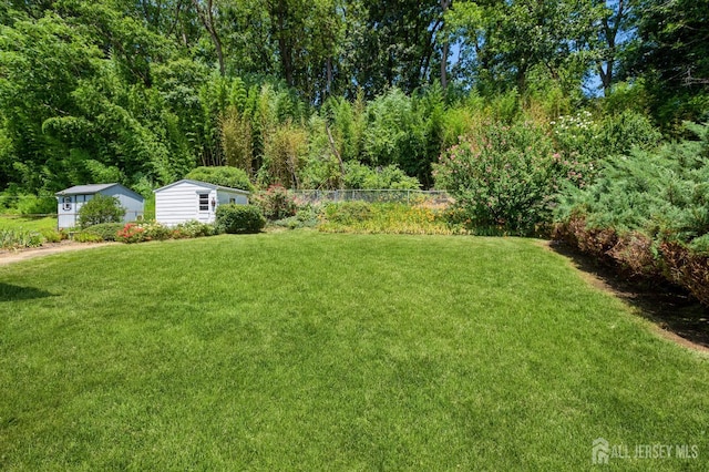 34 Bartman Rd, East Brunswick, NJ 08816 - view of yard