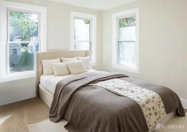 307 Wayne St, Highland Park, NJ 08904 - view of bedroom