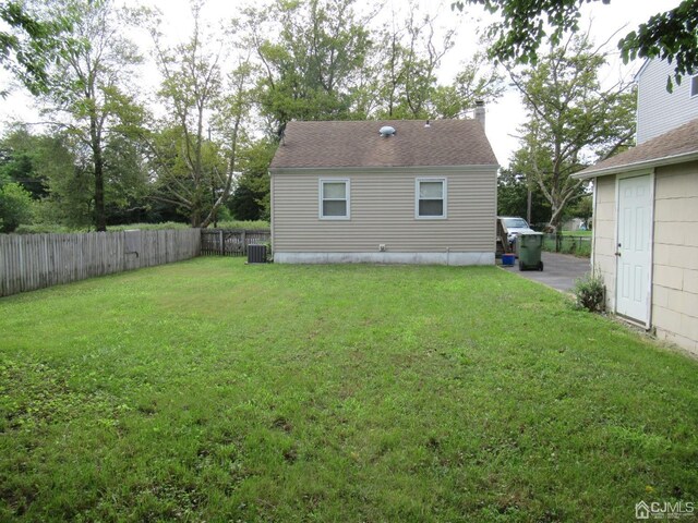 68 Macarthur Ave, Sayreville, NJ 08872 - photo 24