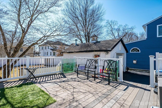 deck featuring fence