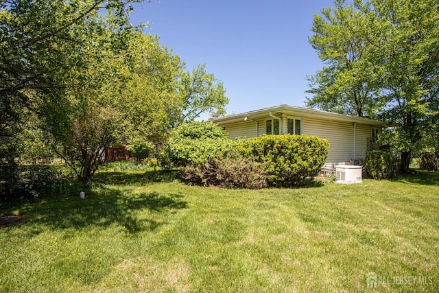 282 Bridgepoint Rd, Montgomery, NJ 08502 - view of grassy yard