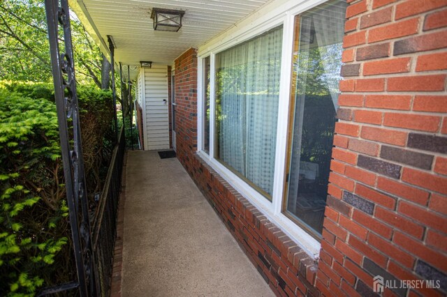 282 Bridgepoint Rd, Montgomery, NJ 08502 - view of porch