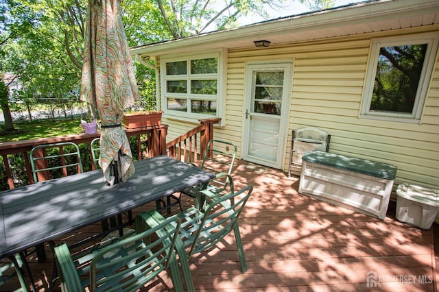 282 Bridgepoint Rd, Montgomery, NJ 08502 - deck with outdoor dining area