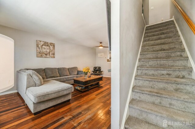 109 Giera Ct, Sayreville, NJ 08859 - photo 17