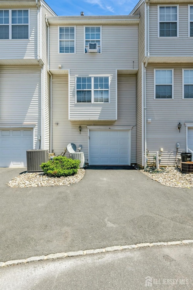 109 Giera Ct, Sayreville, NJ 08859 - photo 23