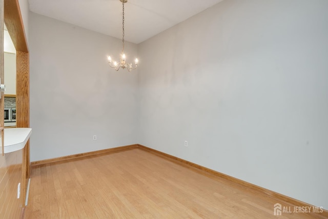 352 Lancaster Ct, Piscataway, NJ 08854 - photo 6