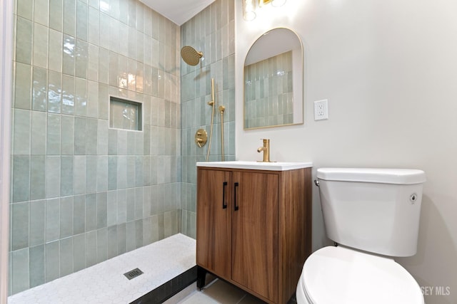 4 Hickory Trl, Flemington, NJ 08822 - bathroom featuring walk in shower and vanity
