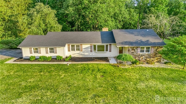 4 Hickory Trl, Flemington, NJ 08822 - ranch-style house featuring a front lawn, a chimney, and a shingled roof