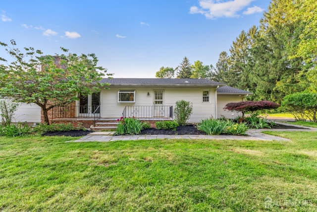 4 Hickory Trl, Flemington, NJ 08822 - back of property with a yard and a chimney