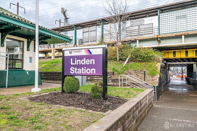 10 N Wood Ave Unit 213, Linden, NJ 07036 - view of surrounding community
