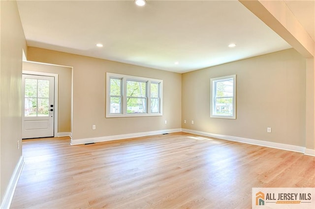 32 Campbell Ave, Edison, NJ 08817 - spare room with baseboards, light wood-style floors, and recessed lighting