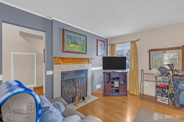 39 Hampshire Dr, Plainsboro, NJ 08536 - photo 3
