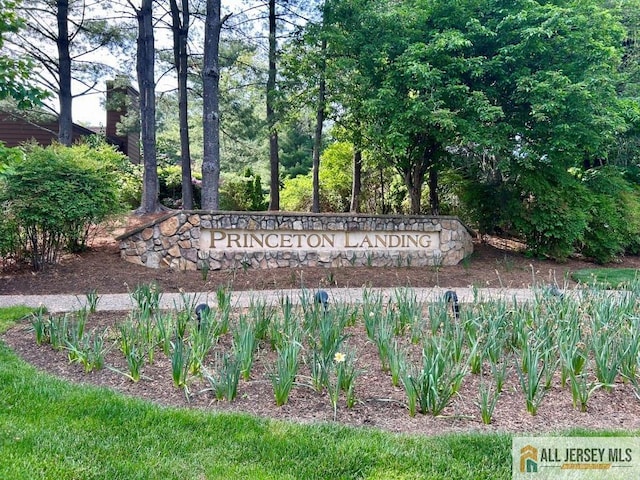 130 Sayre Dr, Plainsboro, NJ 08540 - view of community / neighborhood sign
