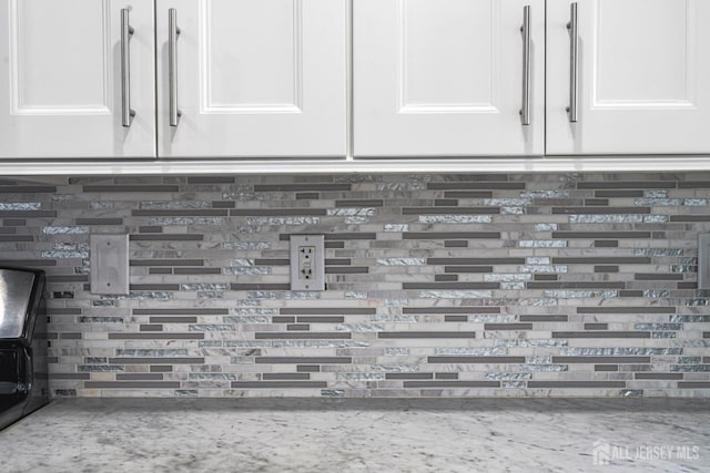 5 Fairway Blvd Unit 5, Monroe, NJ 08831 - kitchen view of backsplash and white cabinets