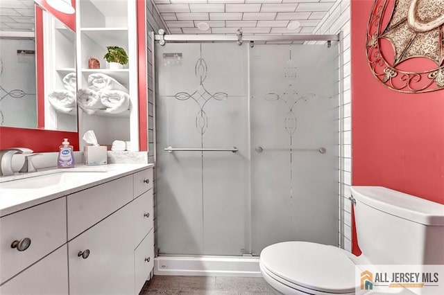 71 Russell St, Woodbridge Proper, NJ 07095 - bathroom with toilet, vanity, and a shower stall