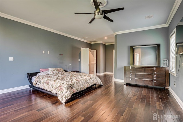 87 Ellmyer Rd, Edison, NJ 08820 - bedroom featuring wood finished floors, ornamental molding, ceiling fan, and recessed lighting