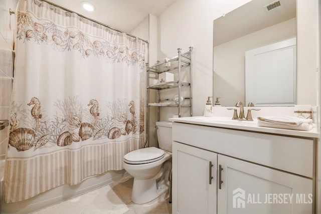 20 Metro Dr, Monroe, NJ 08831 - full bath with toilet, vanity, and shower / bath combo with shower curtain