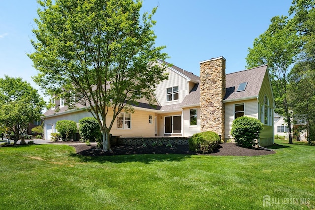 3 Wheatsheaf Ct, Plainsboro, NJ 08536 - back of property featuring a lawn, a chimney, and roof with shingles