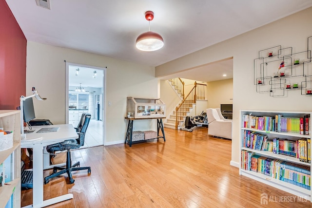 142 Maplewood Ct, Edison, NJ 08820 - home office with wood finished floors and baseboards