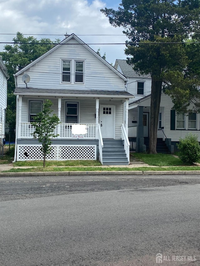 view of front facade featuring covered porch