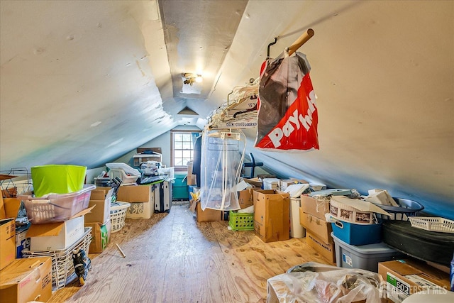 6 Dundar Rd, Edison, NJ 08817 - view of unfinished attic
