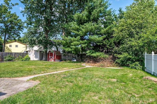 6 Dundar Rd, Edison, NJ 08817 - fenced backyard with a storage shed