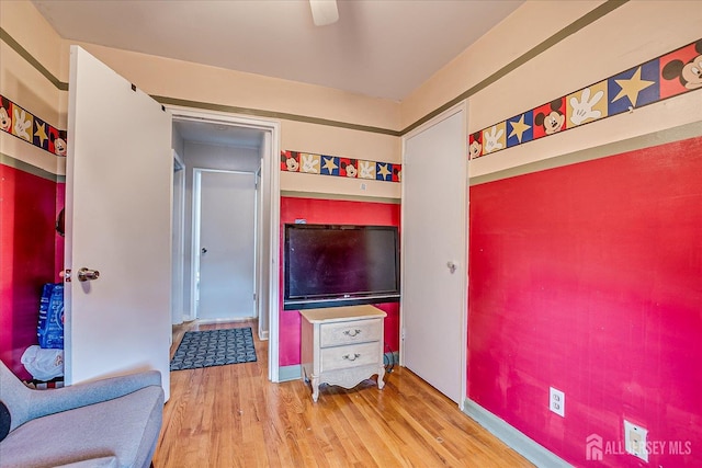 6 Dundar Rd, Edison, NJ 08817 - living area with wood finished floors