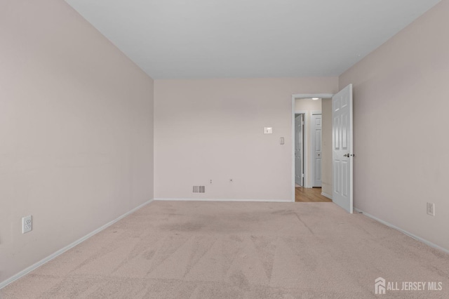 126 Concordia Cir Unit F, Monroe, NJ 08831 - unfurnished room with carpet and baseboards