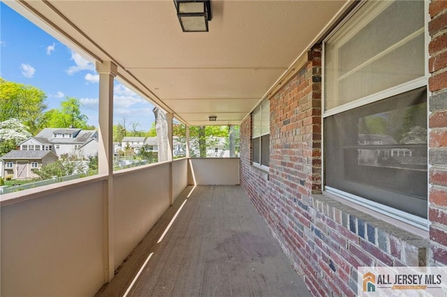 552 Parkview Ave, North Plainfield, NJ 07063 - view of balcony