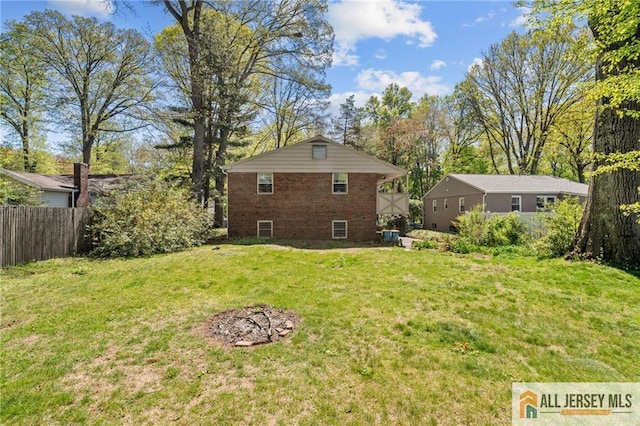 552 Parkview Ave, North Plainfield, NJ 07063 - view of side of home featuring brick siding