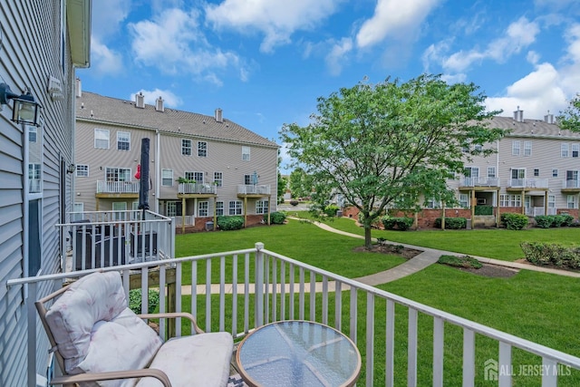 2207 Timber Ridge Ct, Sayreville, NJ 08859 - balcony with a residential view