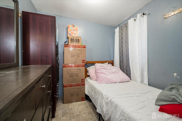 719 Catherine St, Perth Amboy, NJ 08861 - bedroom with vaulted ceiling