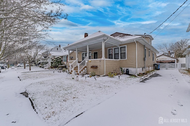 bungalow-style home with covered porch