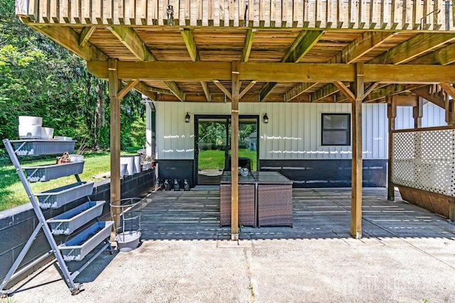 24 Bentley Rd, Monroe, NJ 08831 - view of patio